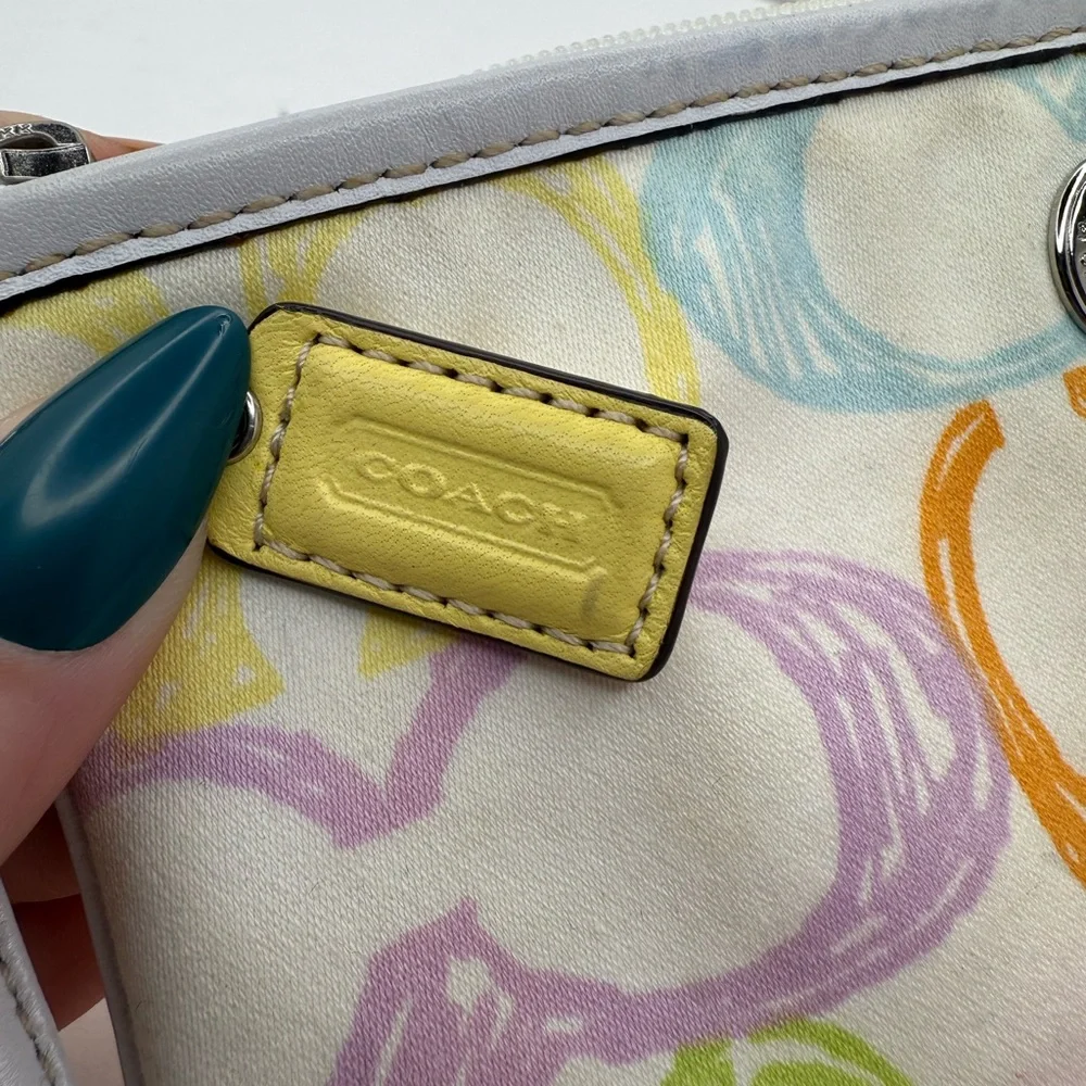 Coach Vintage Scribble C Print Wristlet Multicolor Canvas Y2K Era